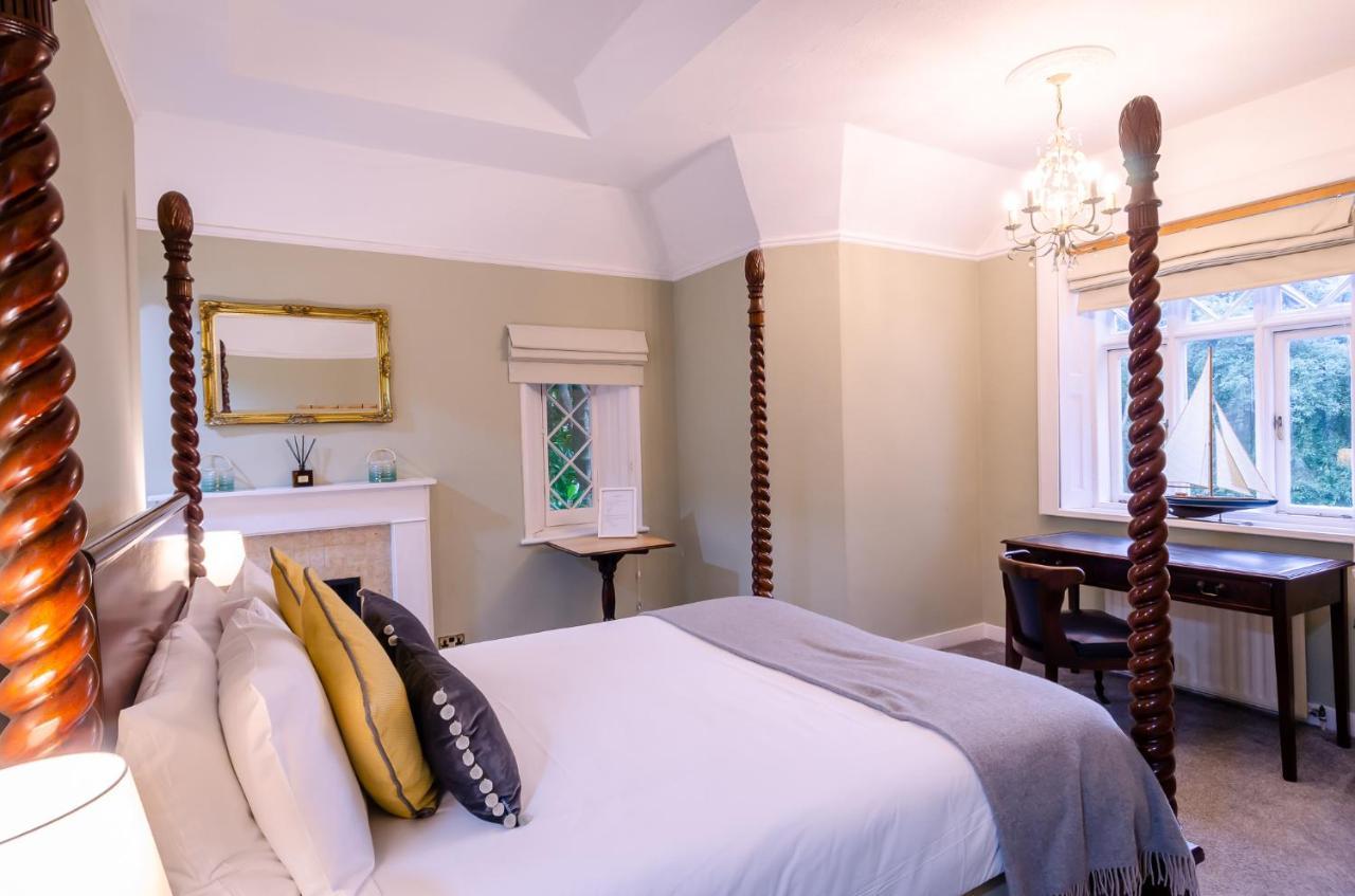 The Alverbank Hotel Gosport Bagian luar foto