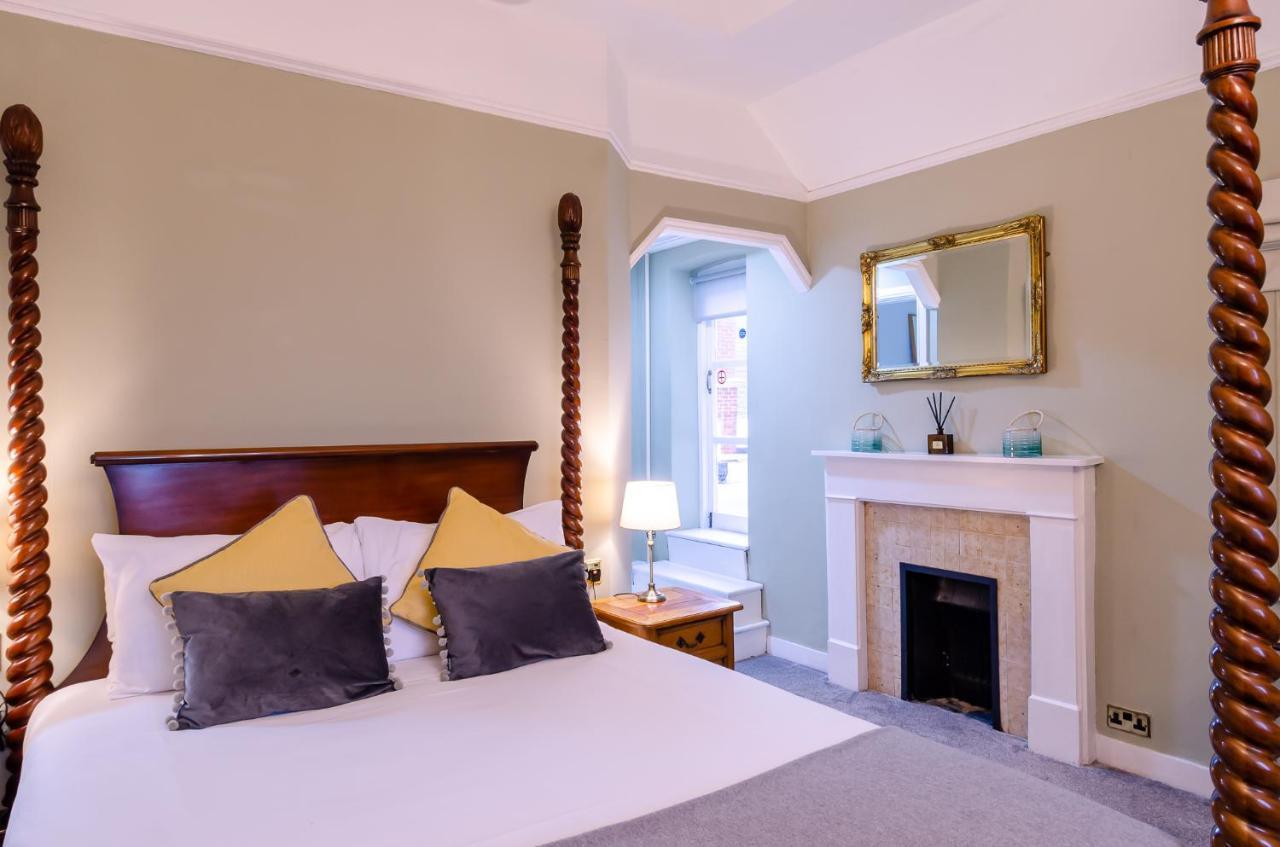 The Alverbank Hotel Gosport Bagian luar foto