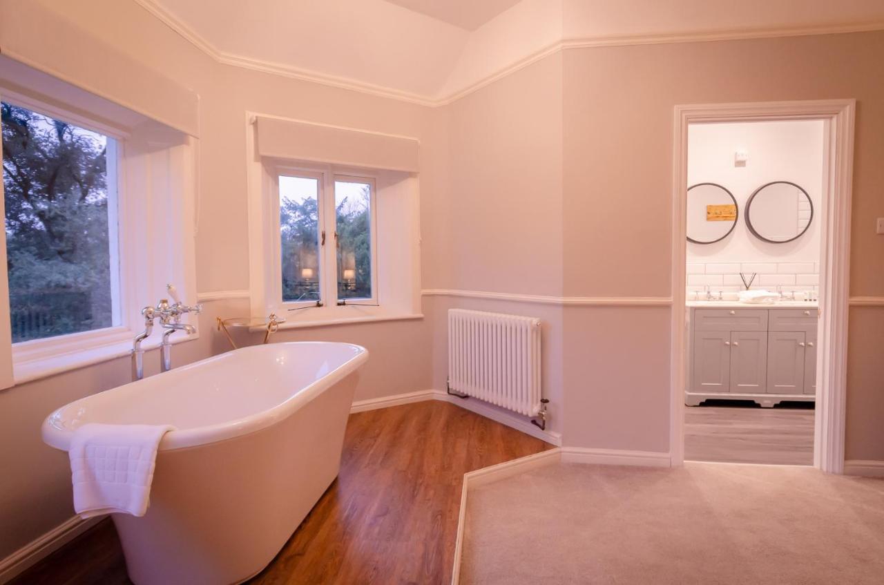 The Alverbank Hotel Gosport Bagian luar foto
