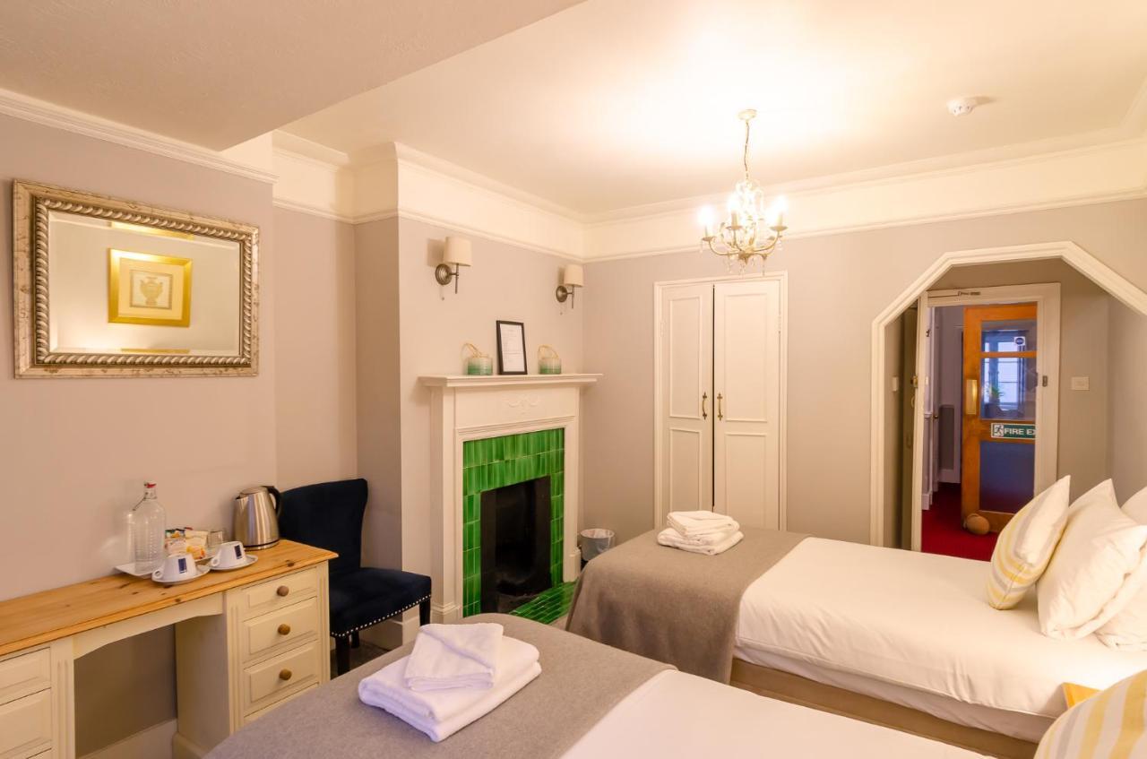 The Alverbank Hotel Gosport Bagian luar foto