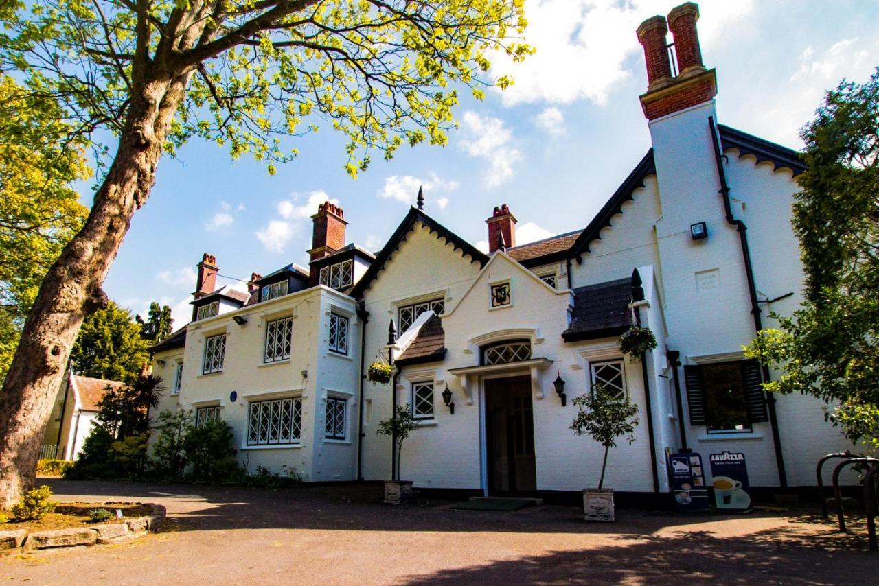 The Alverbank Hotel Gosport Bagian luar foto