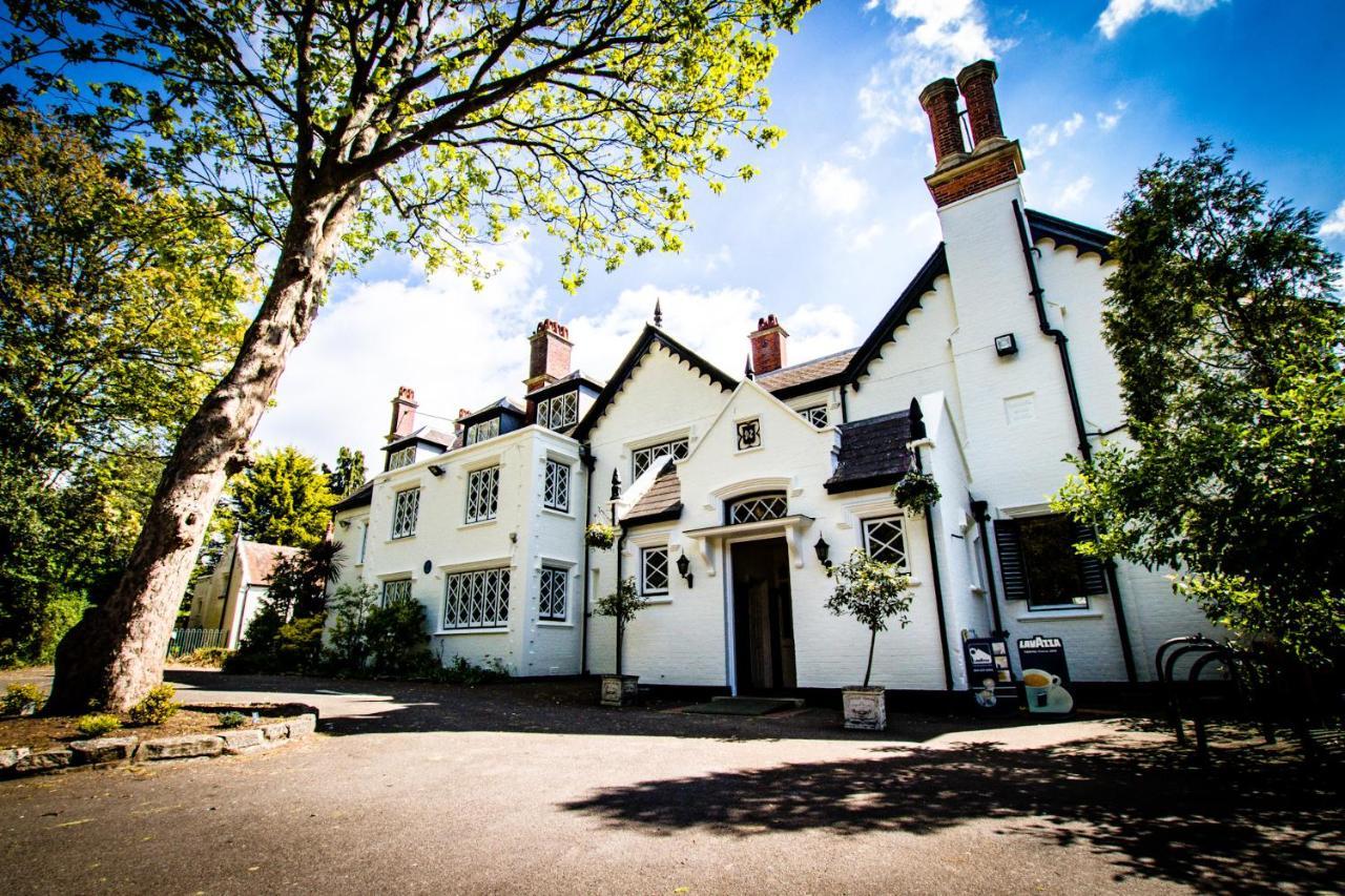 The Alverbank Hotel Gosport Bagian luar foto