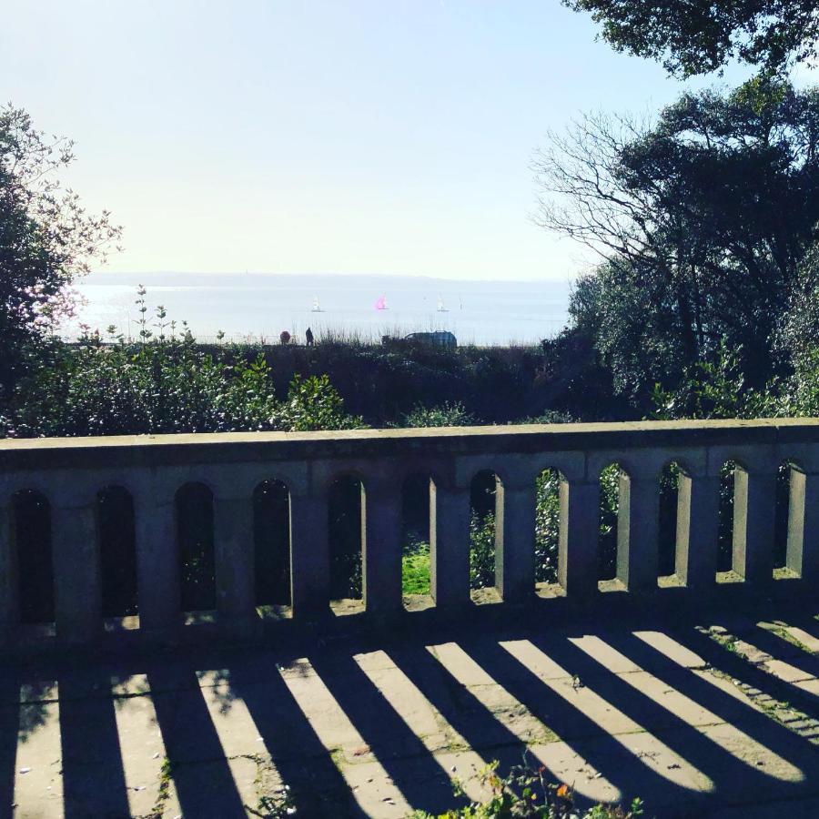 The Alverbank Hotel Gosport Bagian luar foto